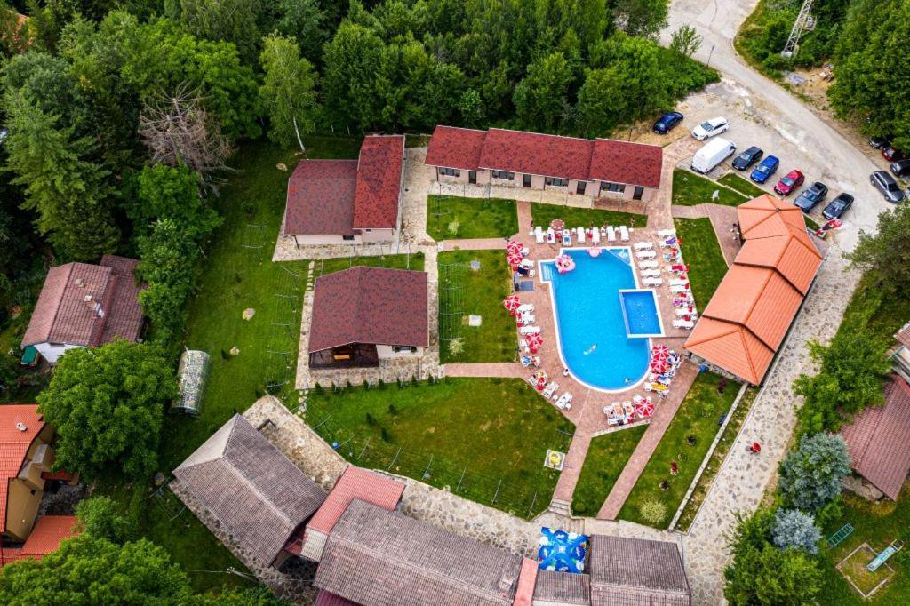 Хотелски Комплекс Саня Apriltsi  Exterior foto